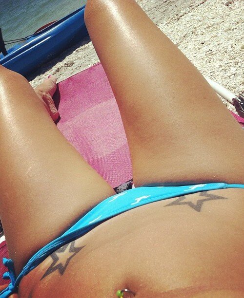 layla lux %tag @Layla Lux tweets Bait set out and working on my tan