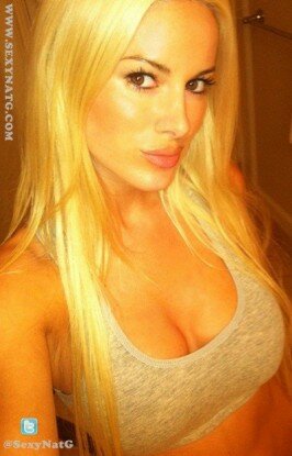 sexynatg  %tag @SexyNatG tweets blonde cutie cleavage selfpic! RT